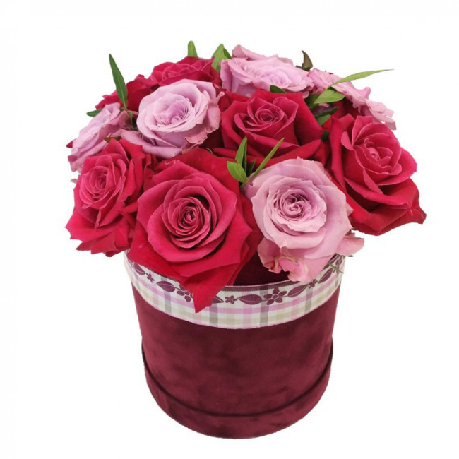 Букет цветов "Шляпная коробка Розалина"